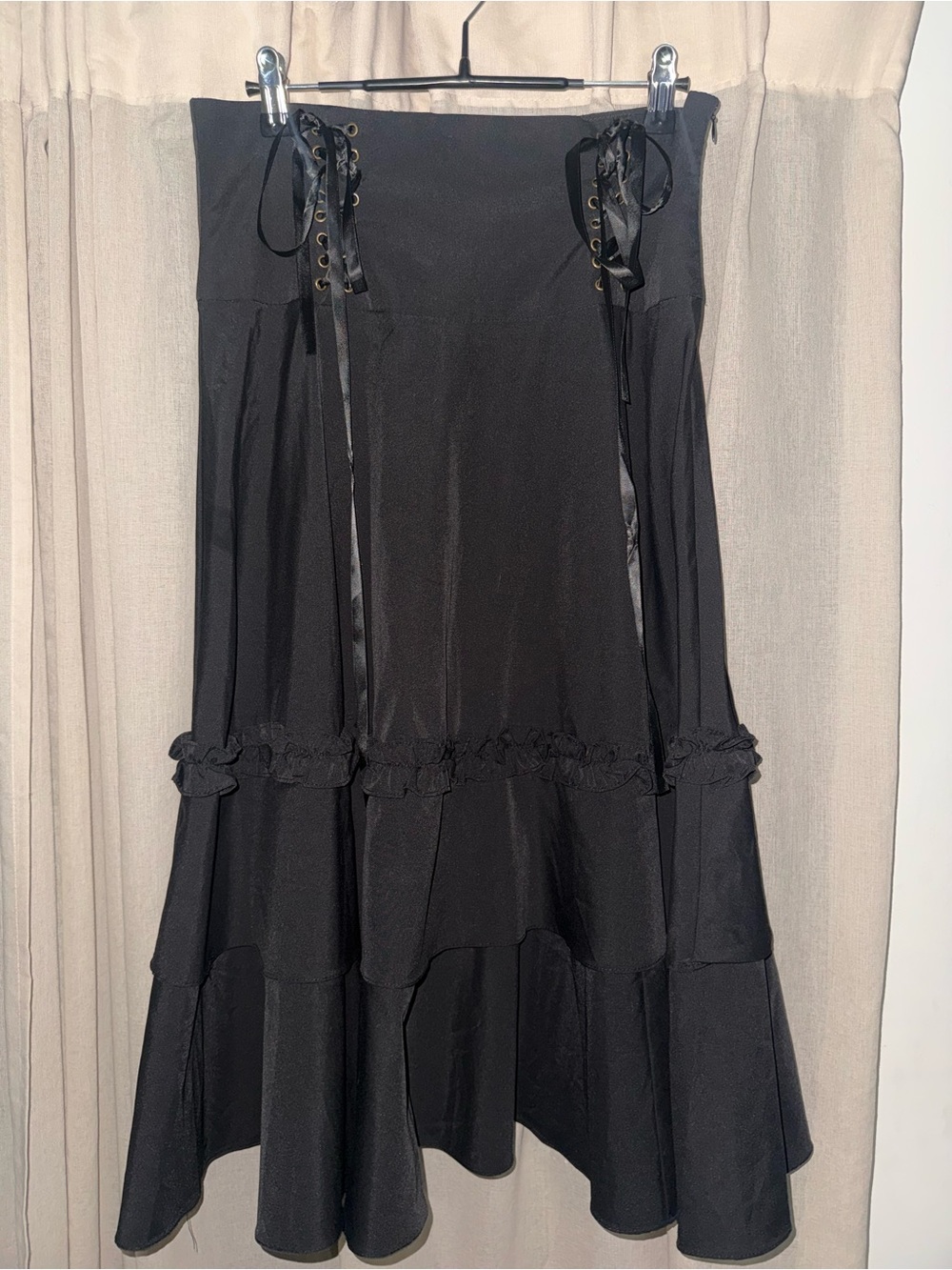 Black Lace-Up Tiered Midi Skirt